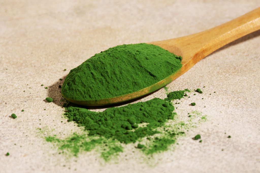 La_spirulina_gonfia_la_pancia_Scopriamo_la_verita_sui_suoi_effetti_f7f9c60a3e
